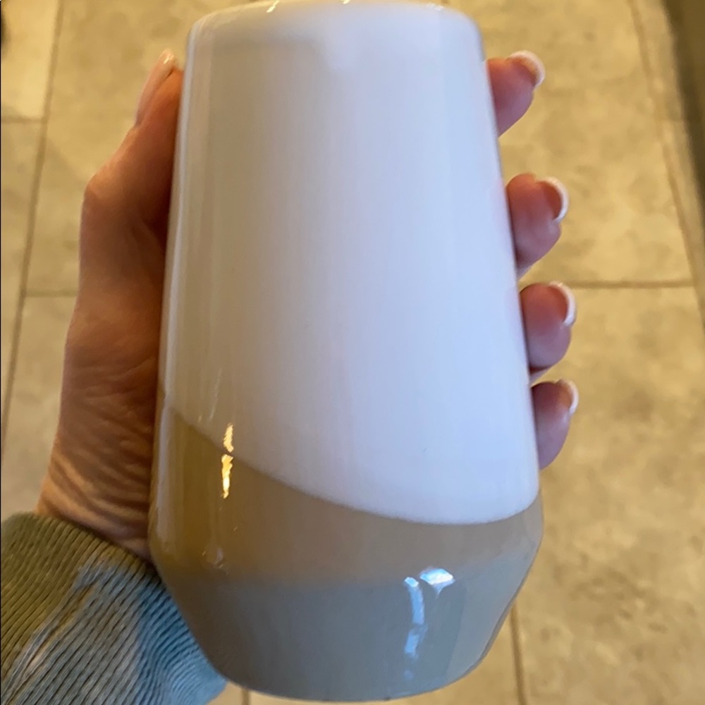 Isla two toned decorative vase***Host Pick ❤️